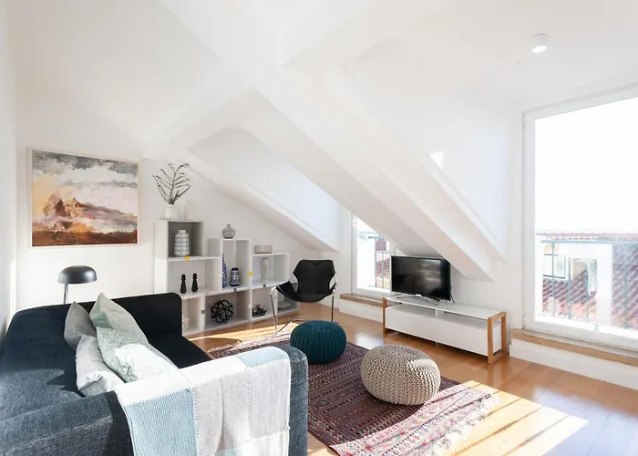 Alfama Charming Apartment With Amazing River View And Terrace