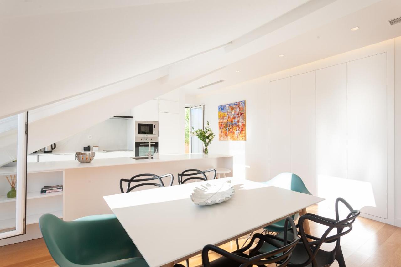 Apartment Alfama Charming With Amazing River View And Terrace Lisbon