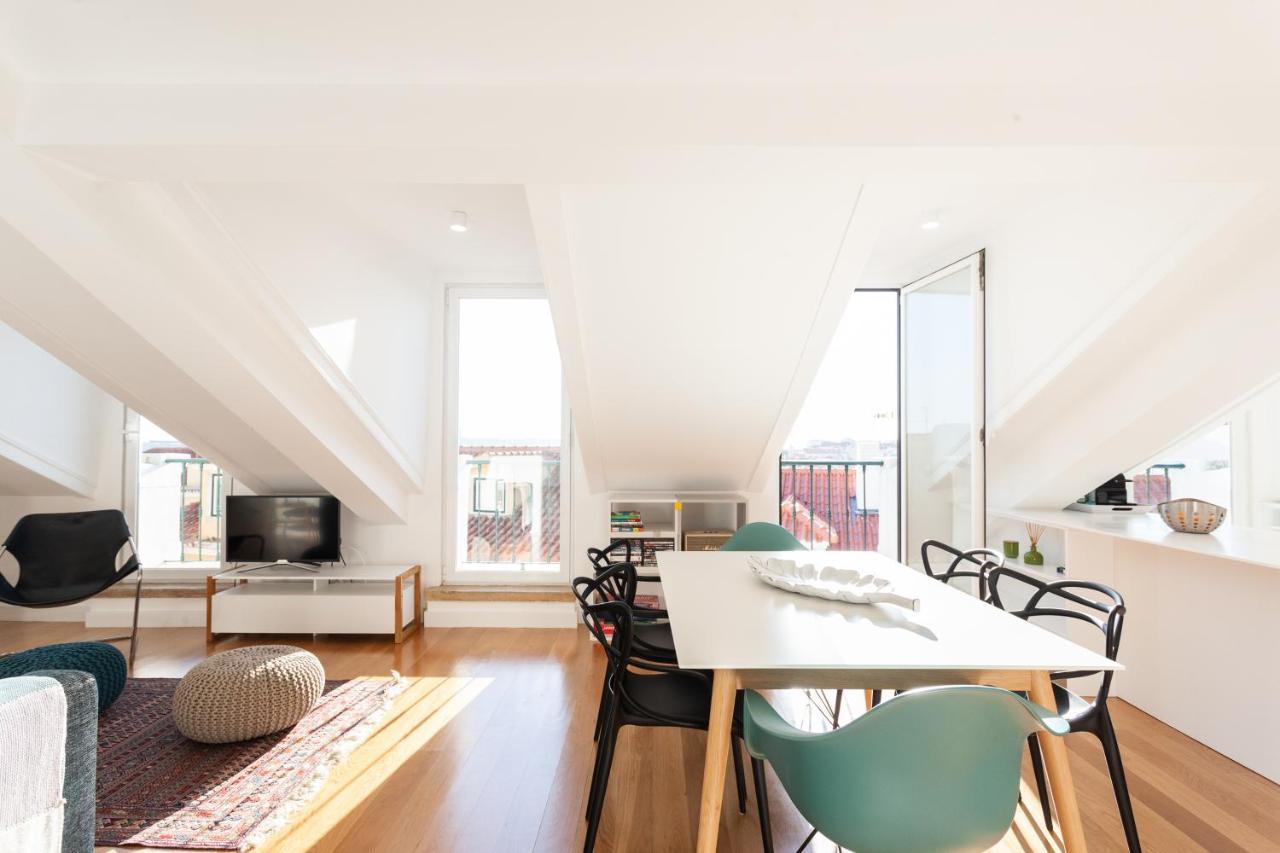 Apartment Alfama Charming With Amazing River View And Terrace Lisbon