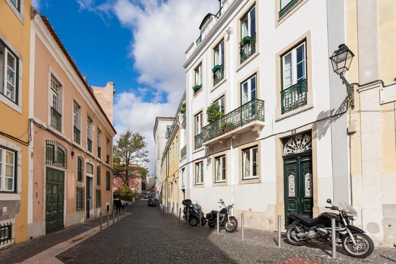 Apartment Alfama Charming With Amazing River View And Terrace *